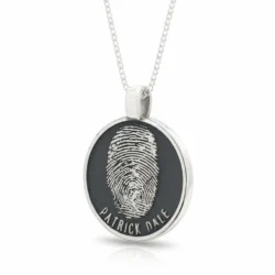 Personalized jewelry fingerprint pendant necklace. Thumbprint jewellery. Keepsake or memorial jewellery.