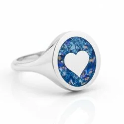 Memorial ashes jewellery to remember your loved ones. Cremation jewellery.